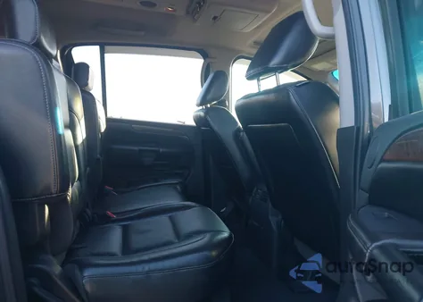 2011 Nissan Armada Platinum from USA, damaged, VIN 5N1AA0NC4BN600431